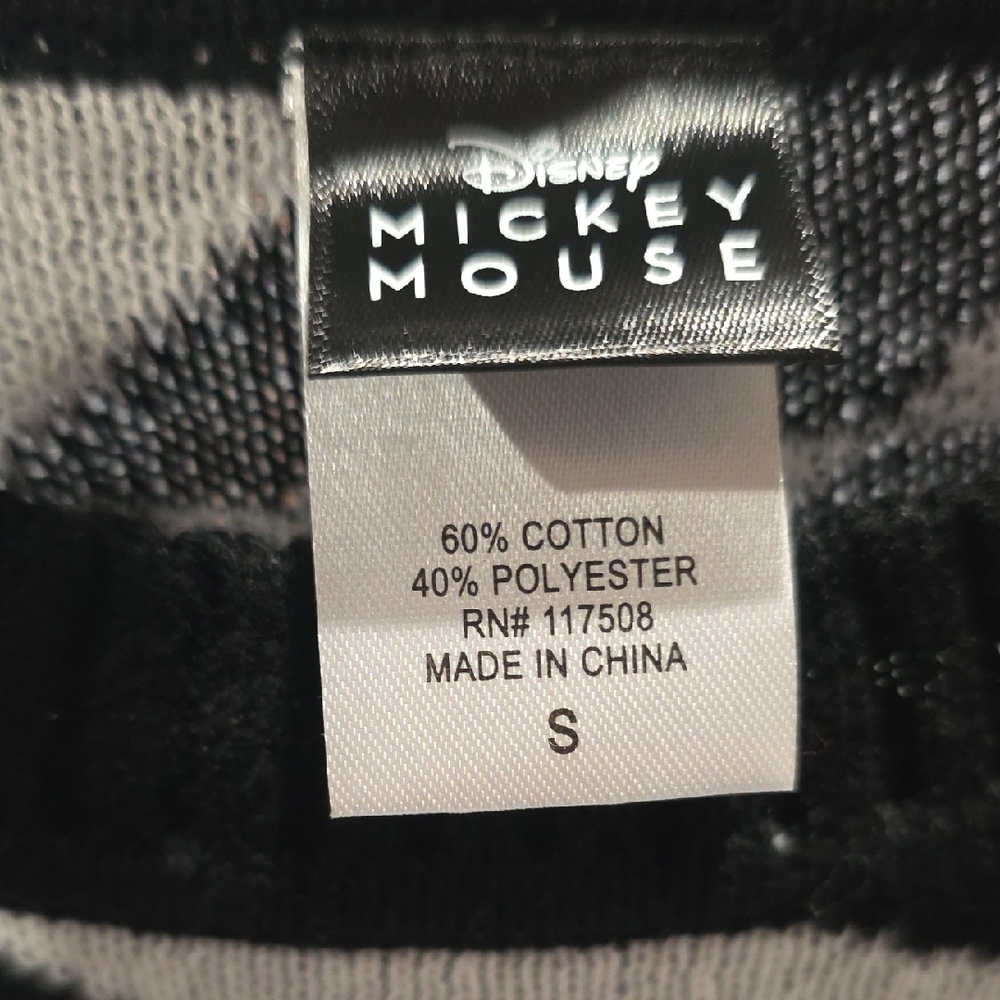 Disney Mickey Mouse Black & White checkered Sweater nwot - Picture 5 of 5